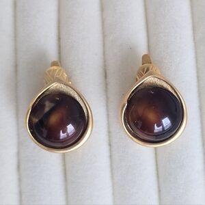 Vintage Sarah Coventry Cabochon Clip-On Earrings Gold Tone Tiger eye Earrings
